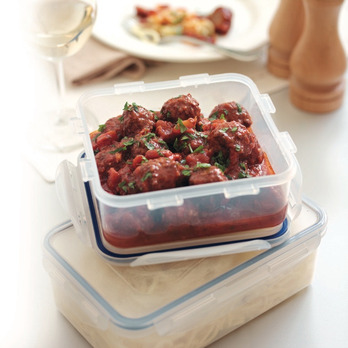 Lock & Lock Square Container 870ml - 4 Side Locking